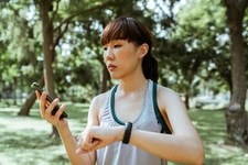 best-fitness-trackers-for-the-myfitnesspal-app-fitness-girl
